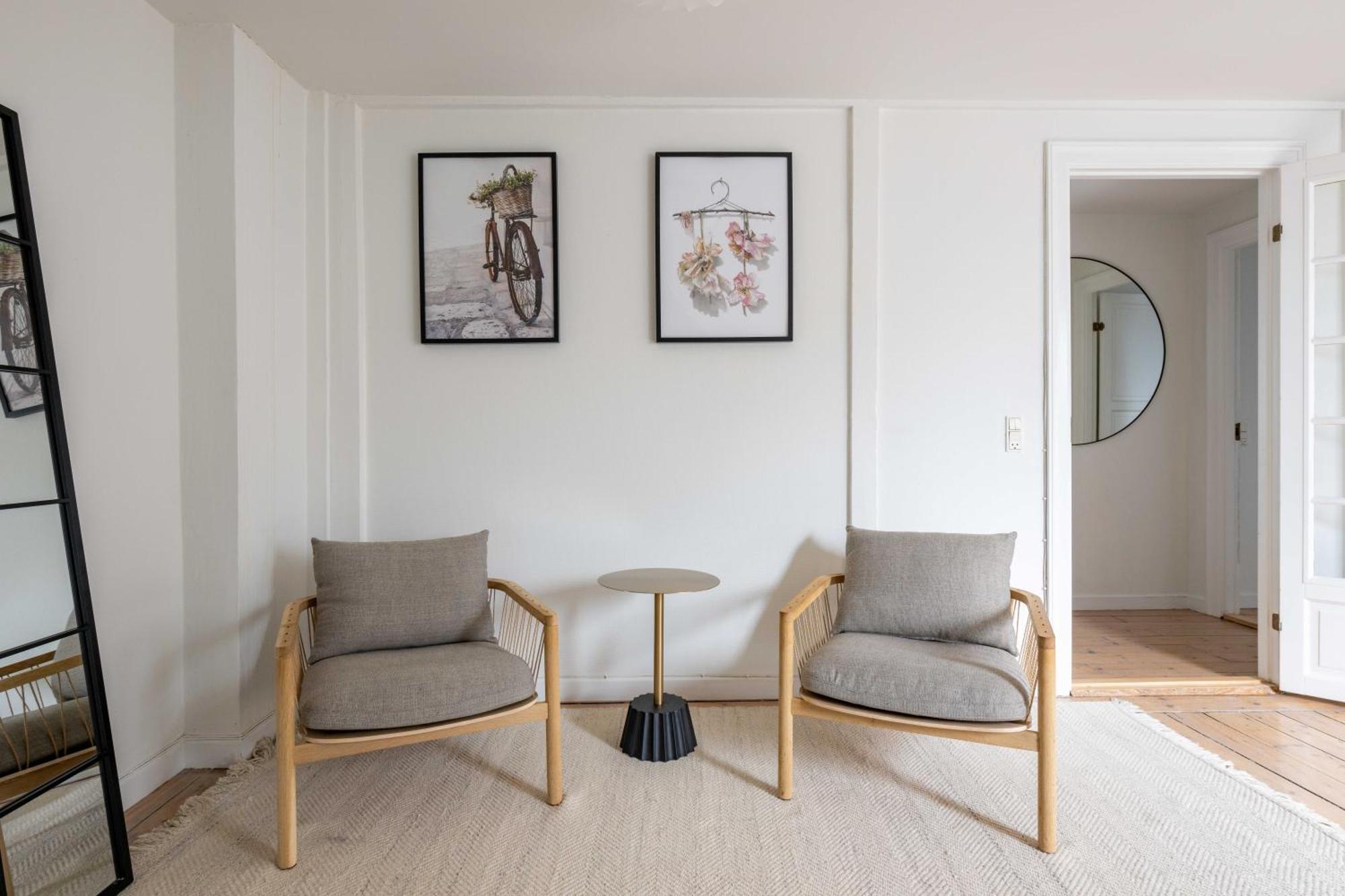 Cozy 2 Bedroom Flat In Peaceful Neighbourhood * Copenhague